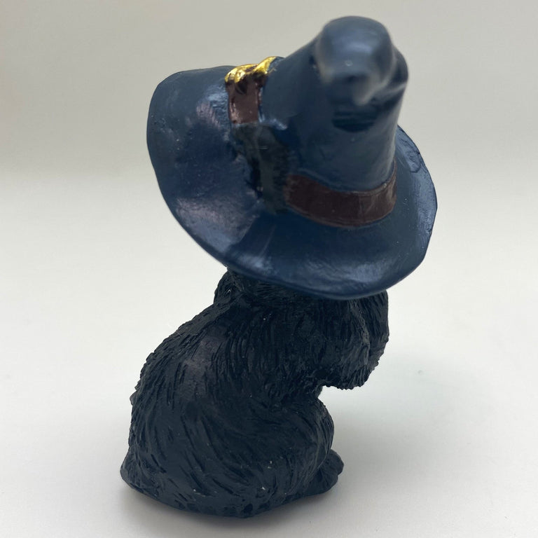 Hexen-Katzen Figur "bettelt mit blauen Hut" - 55 x 65 mm - Schneekugelhaus