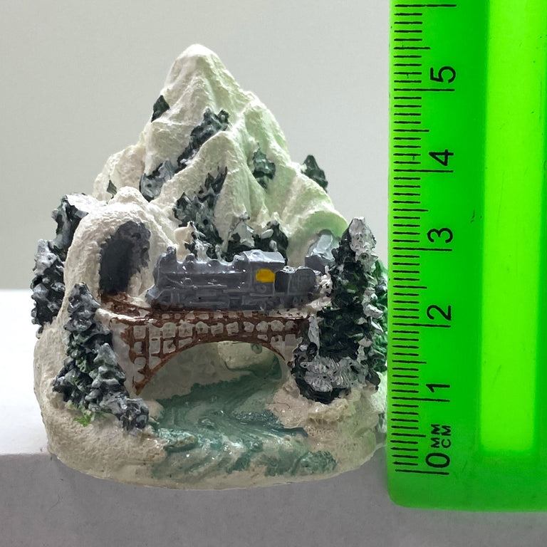 Innenmodell "Brücke Berg" - 50 x 60 mm - Schneekugelhaus