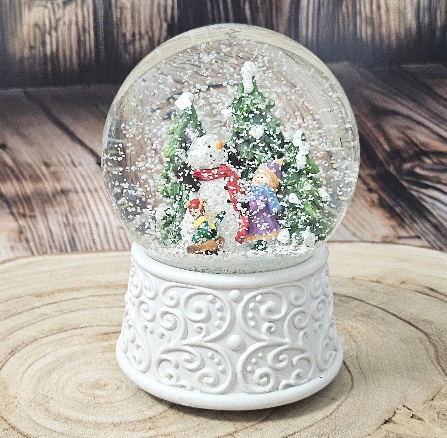 Nostalgische Schneekugel Kinder bauen Schneemann Ornamente 100 mm Durchmesser mit Spieluhr - Schneekugelhaus